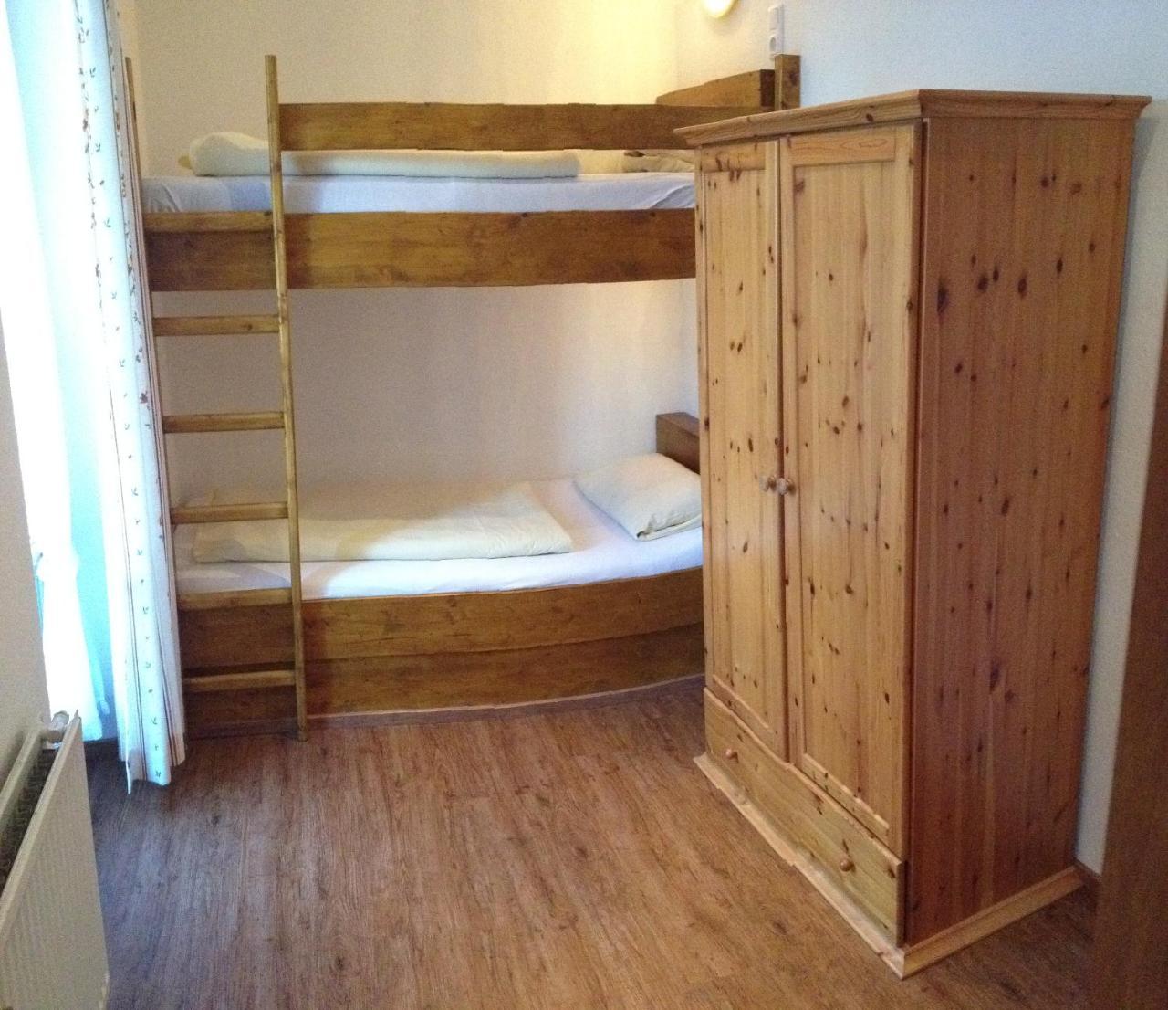 Hotel Maier Garni Гармиш-Партенкирхен Екстериор снимка