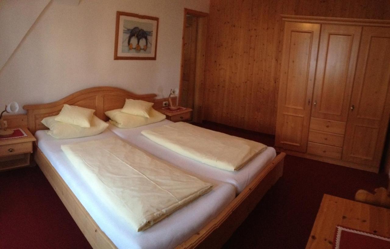 Hotel Maier Garni Гармиш-Партенкирхен Екстериор снимка